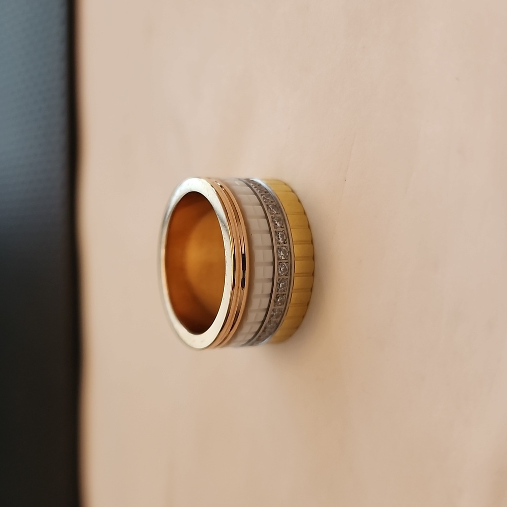 Luxury Ring Size 8